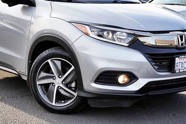 Used 2022 Silver Honda EX image 3