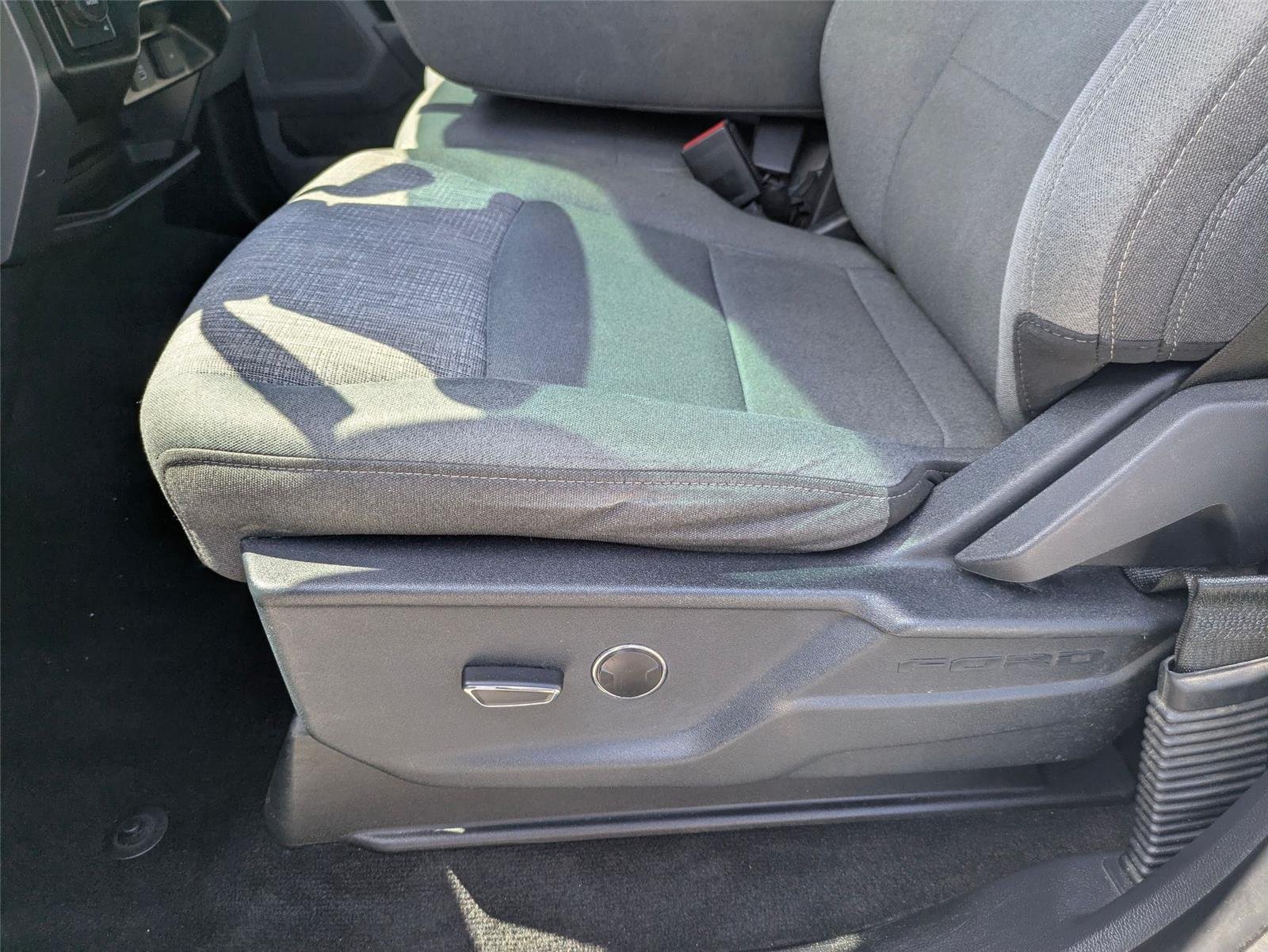 Used 2021  Ford XLT image 15