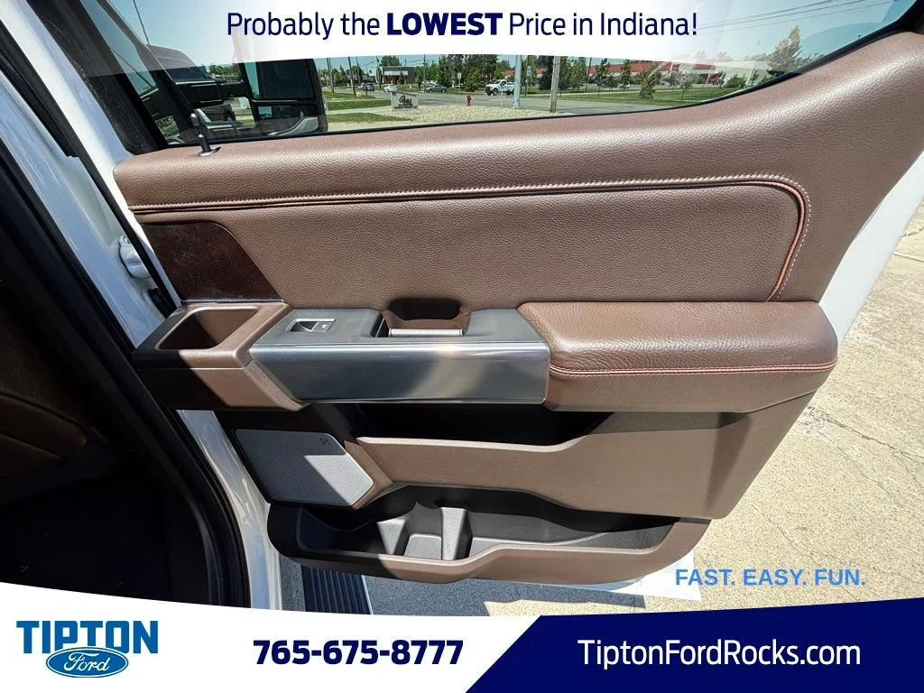 New 2026 Star White Metallic Tri-Coat Ford F-250® King Ranch® image 27