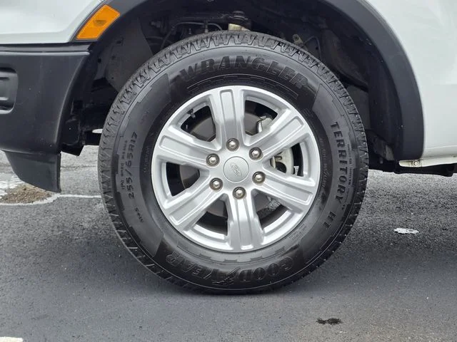 Used 2019 Oxford White Ford XL image 29