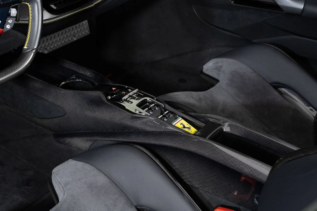 Used 2022 Extra Sample Ferrari  image 39