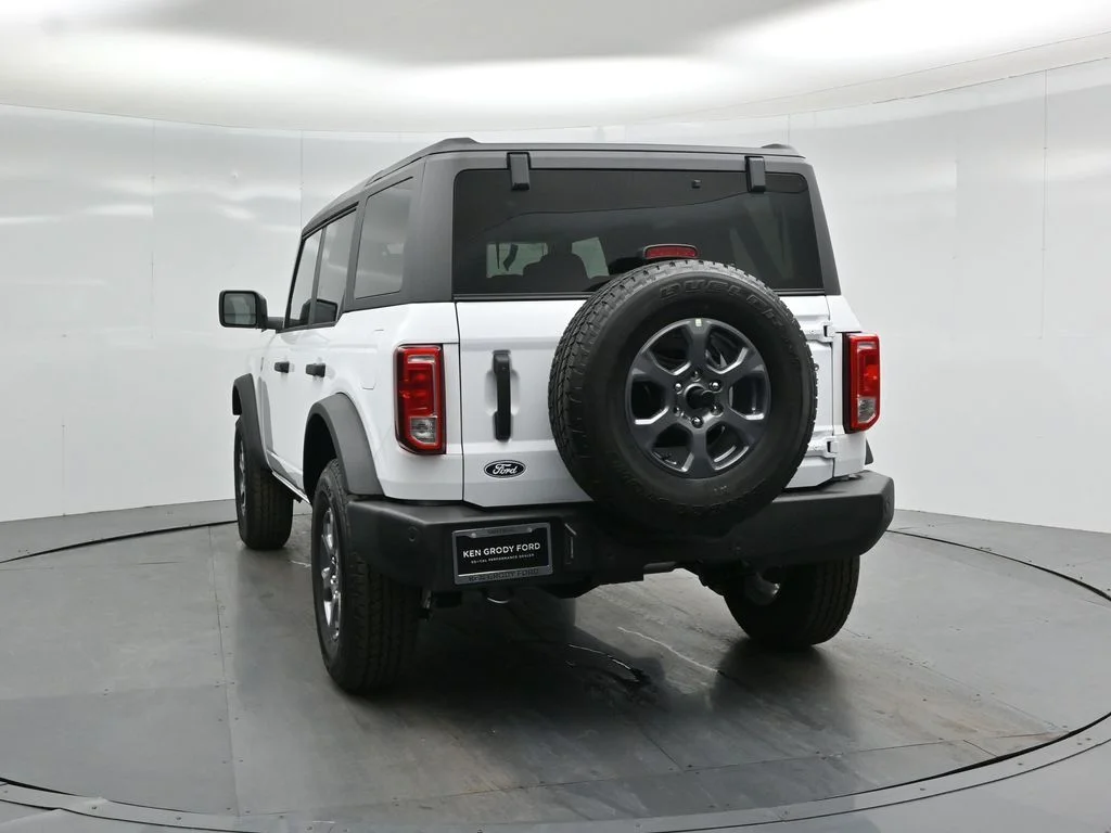 New 2026 Oxford White Ford Big Bend image 25