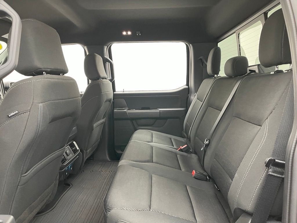 Used 2024 Black Metallic Ford XLT image 37