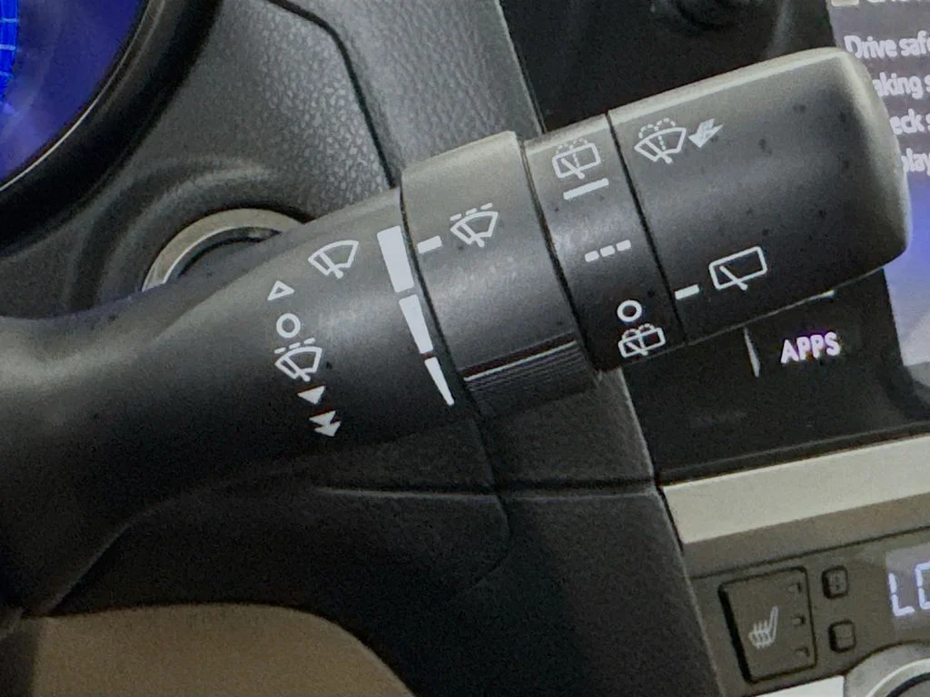 Used 2017 White Subaru 3.6R image 11
