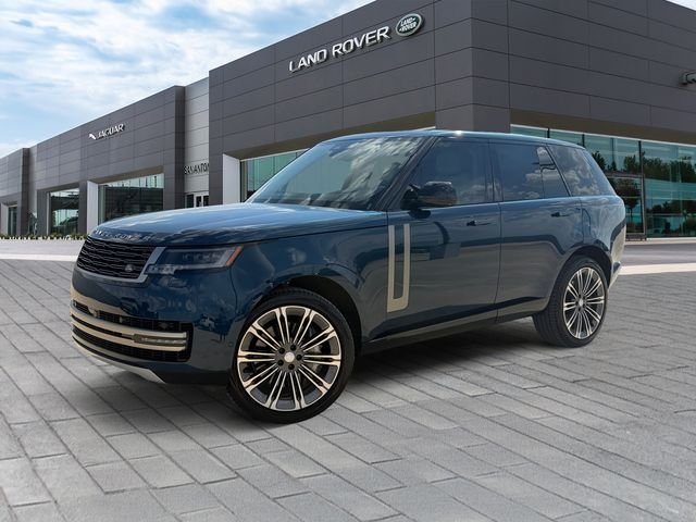 Used 2024 Blue Land Rover SE image 1