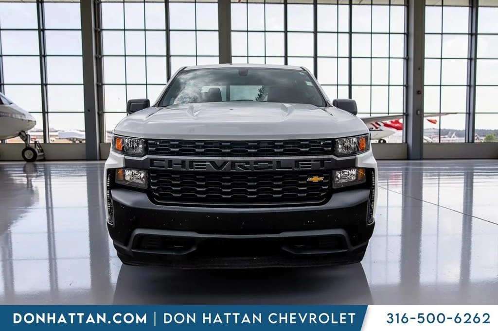 Used 2019 White Chevrolet WT image 22