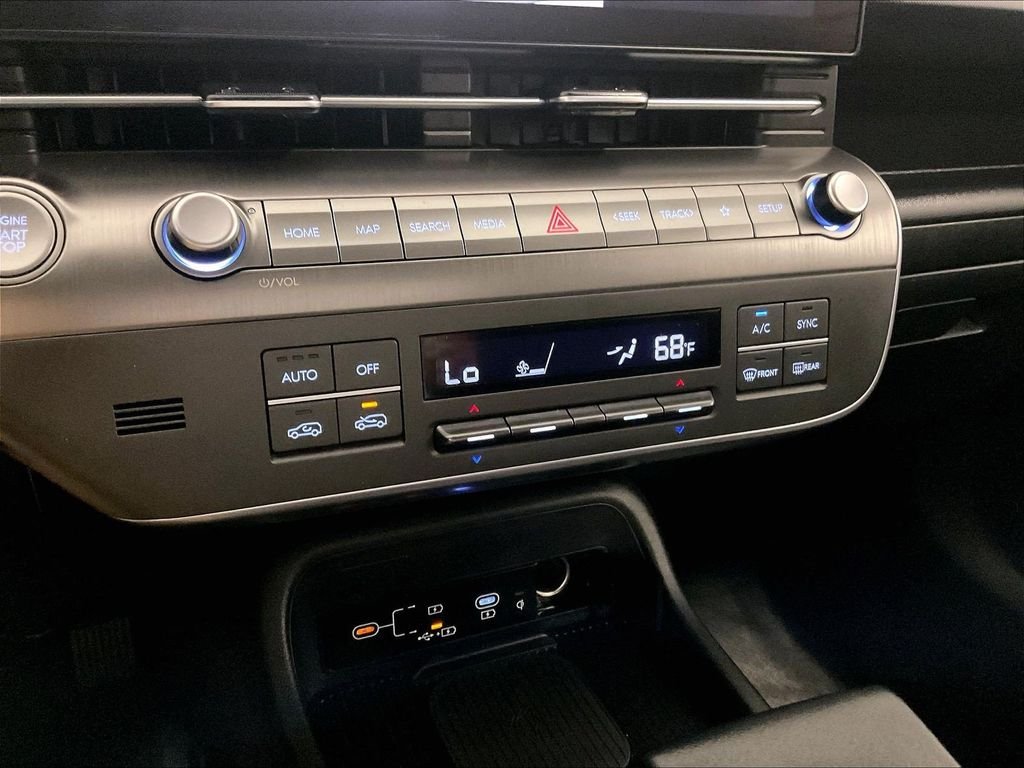 Used 2026 Gray Hyundai SEL Sport image 25