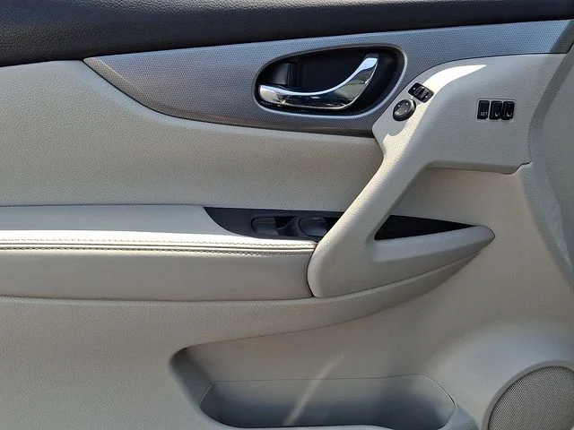 Used 2020 Black Nissan SV image 12