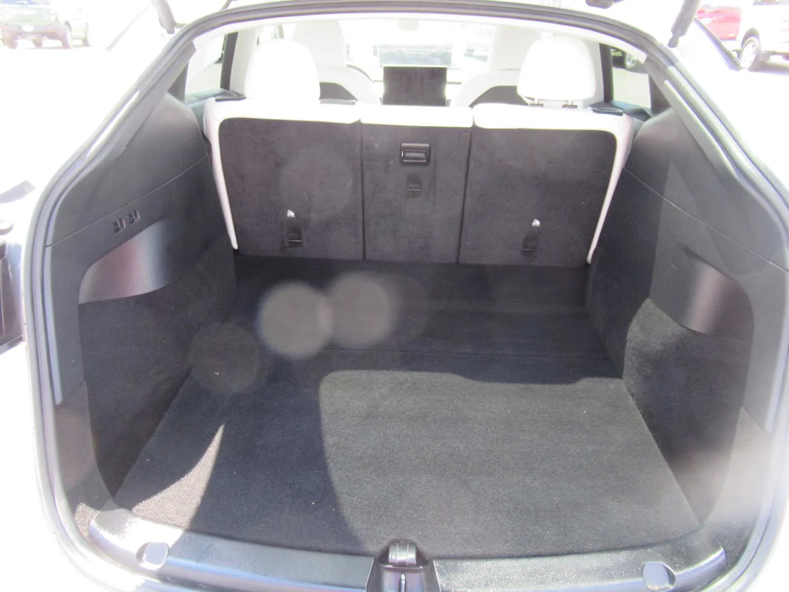 Used 2022 Pearl White Multi-Coat Tesla Performance image 22