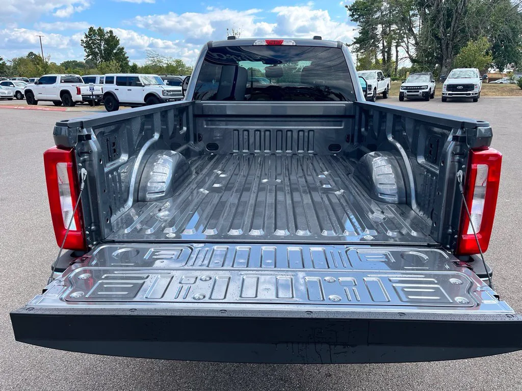 New 2026 Gray Ford XLT image 32