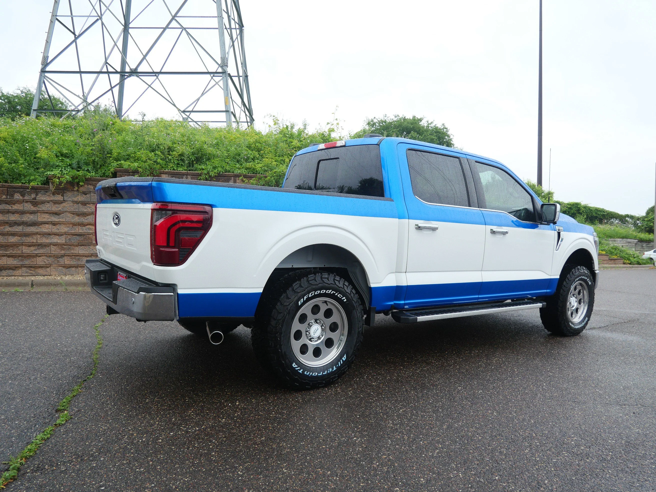 New 2026 White Ford Lariat image 6