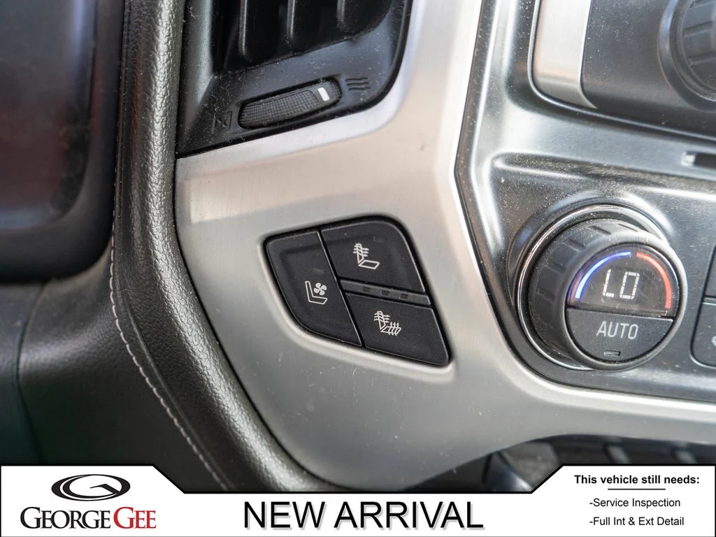 Used 2016 Gray GMC SLT image 23