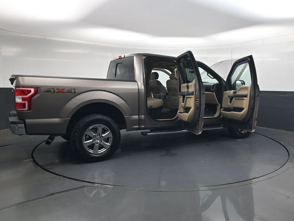 Used 2020 Stone Gray Metallic Ford XLT image 38