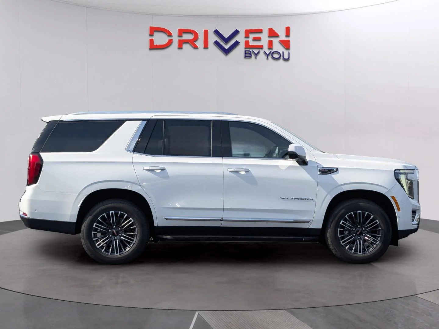 New 2026 Summit White GMC Elevation image 6