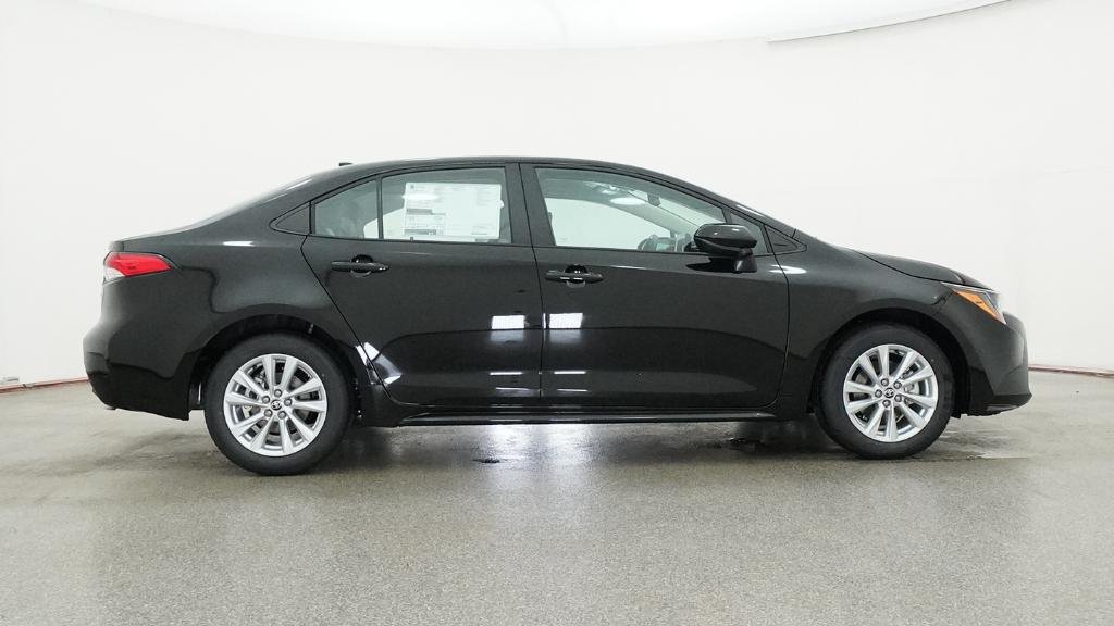 New 2026 Midnight Black Metallic Toyota LE image 40