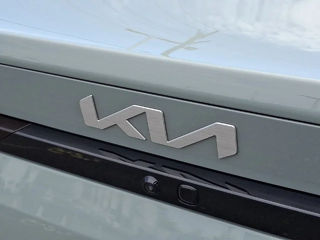 Certified Used 2025 Gray Kia LXS image 31