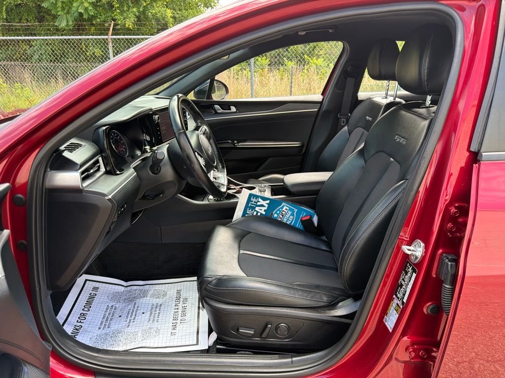 Used 2022 Red Kia GT-Line image 18