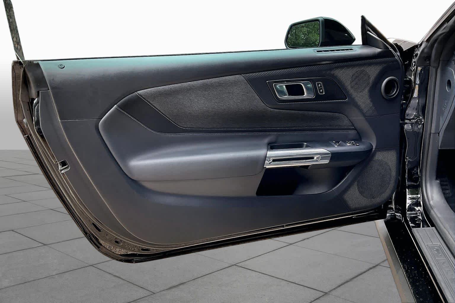 Used 2025 Shadow Black Ford EcoBoost image 22