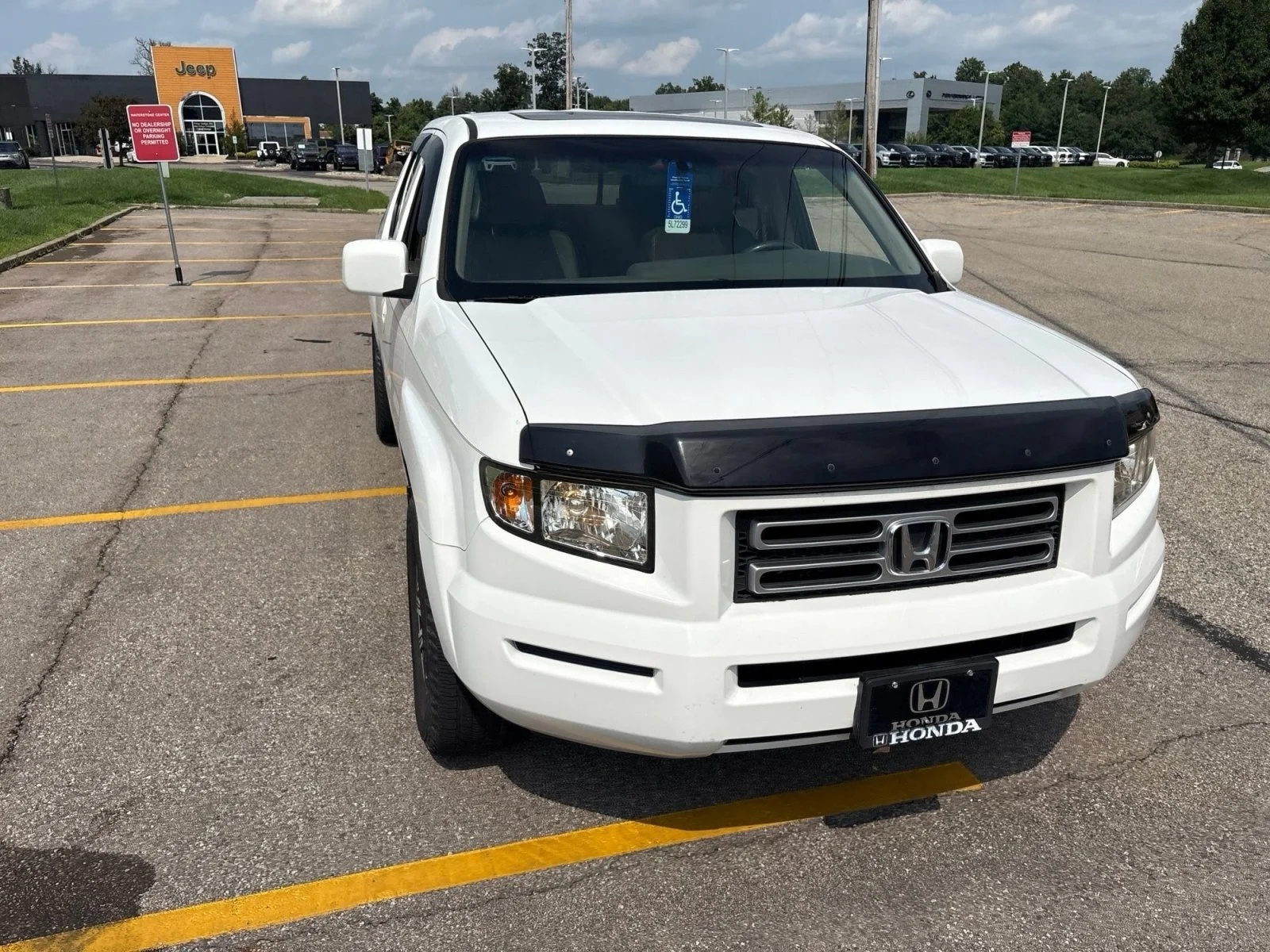 Used 2008 Taffeta White Honda RTL image 14