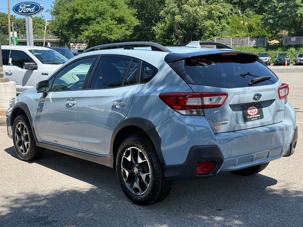 Used 2018 Gray Subaru 2.0i Premium image 8