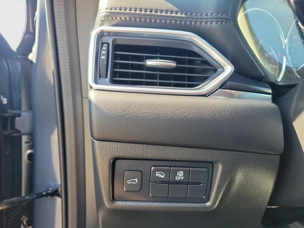 Used 2024 Gray Mazda 2.5 S Carbon Edition image 32