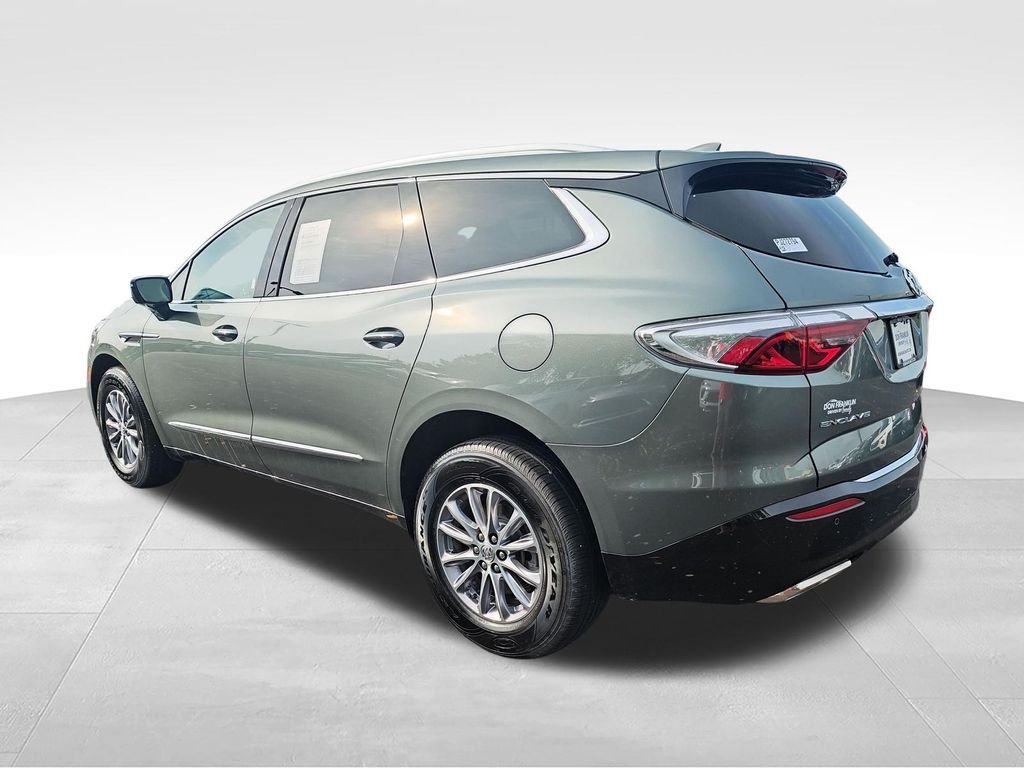 Used 2023 Green Buick Essence image 3
