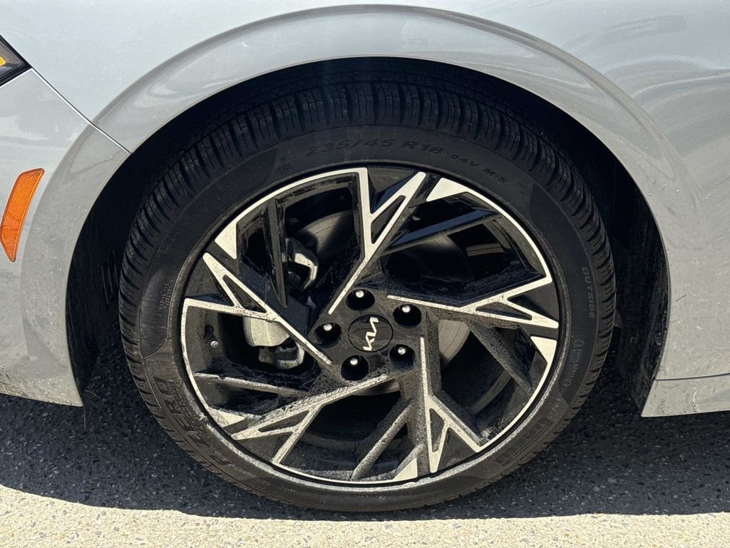 Used 2025 Gray Kia GT-Line image 7