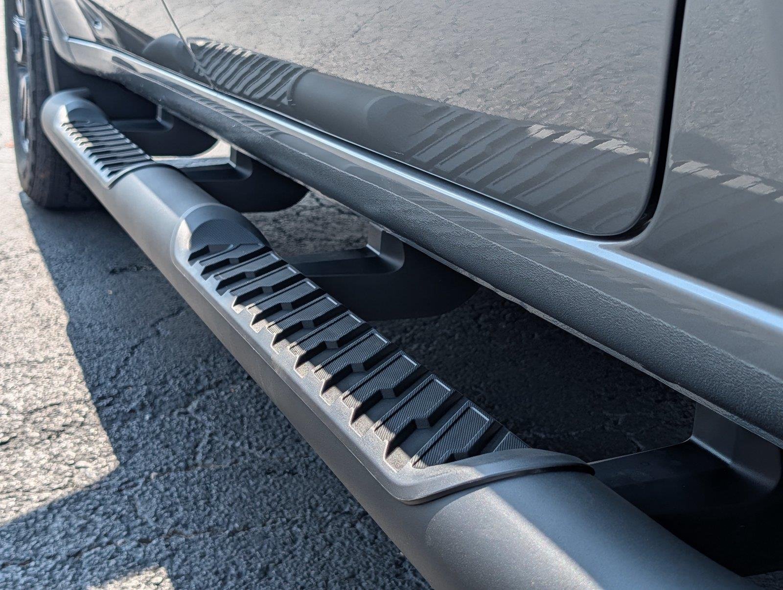 New 2026 Sterling Metallic GMC Elevation image 38