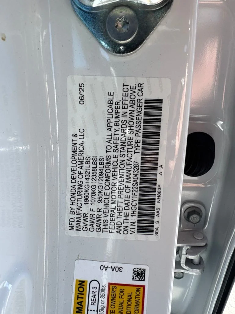 Used 2025 White Honda LX image 27