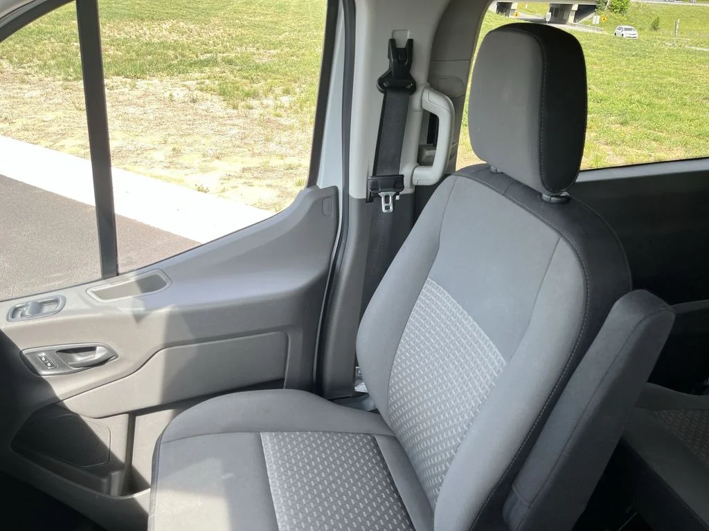 Used 2023 White Ford XLT image 23