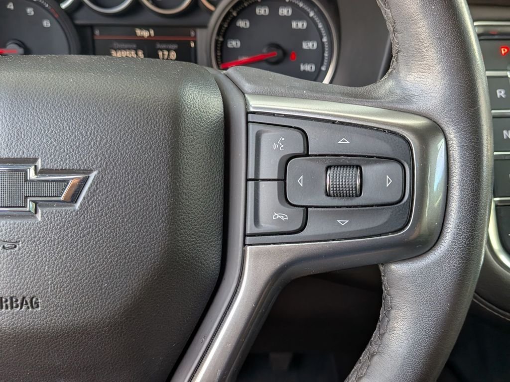 Used 2021 Red Chevrolet Z71 image 21