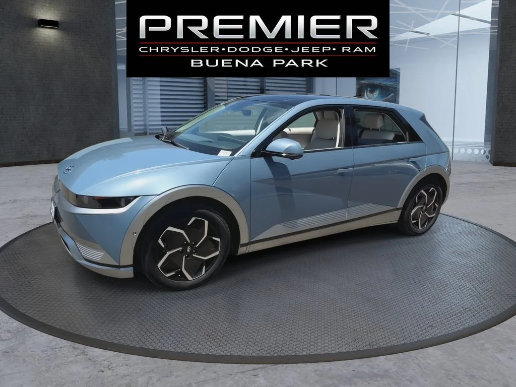 Used 2024 Blue Hyundai Limited image 4