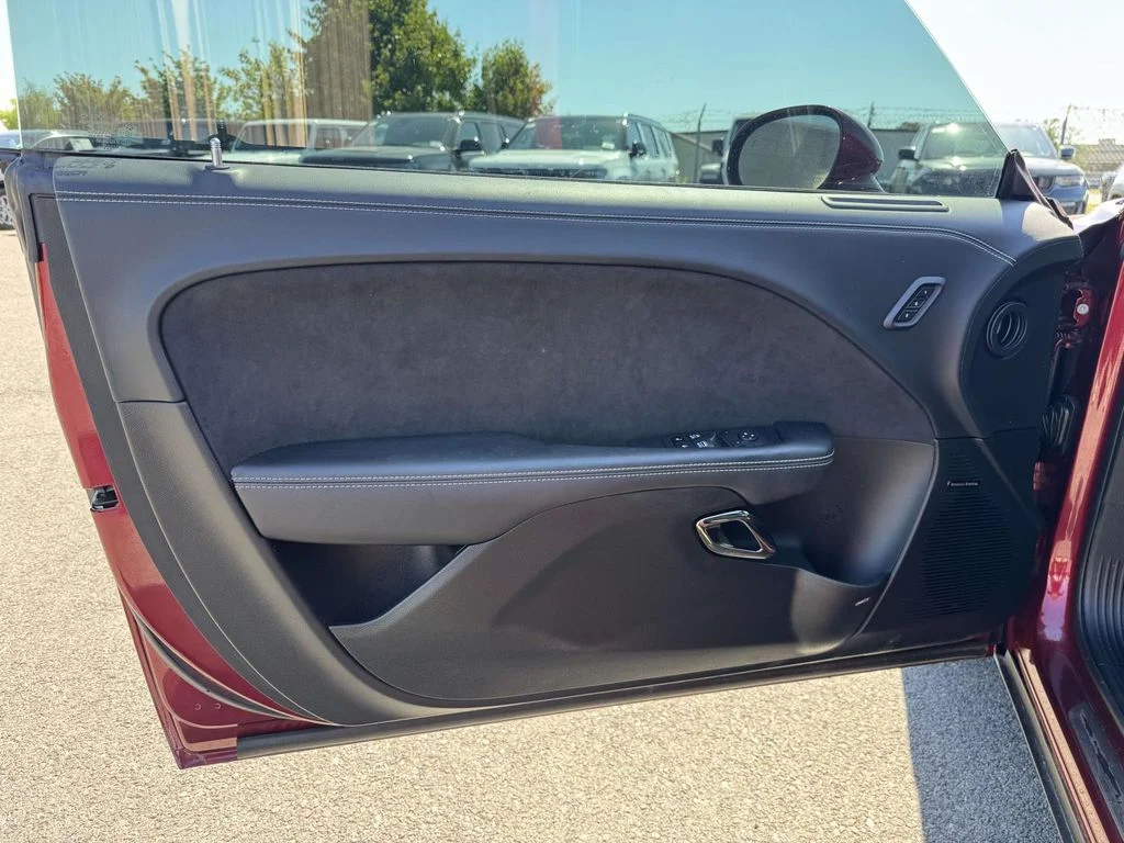 Used 2023 Red Dodge SRT Hellcat Jailbreak image 27