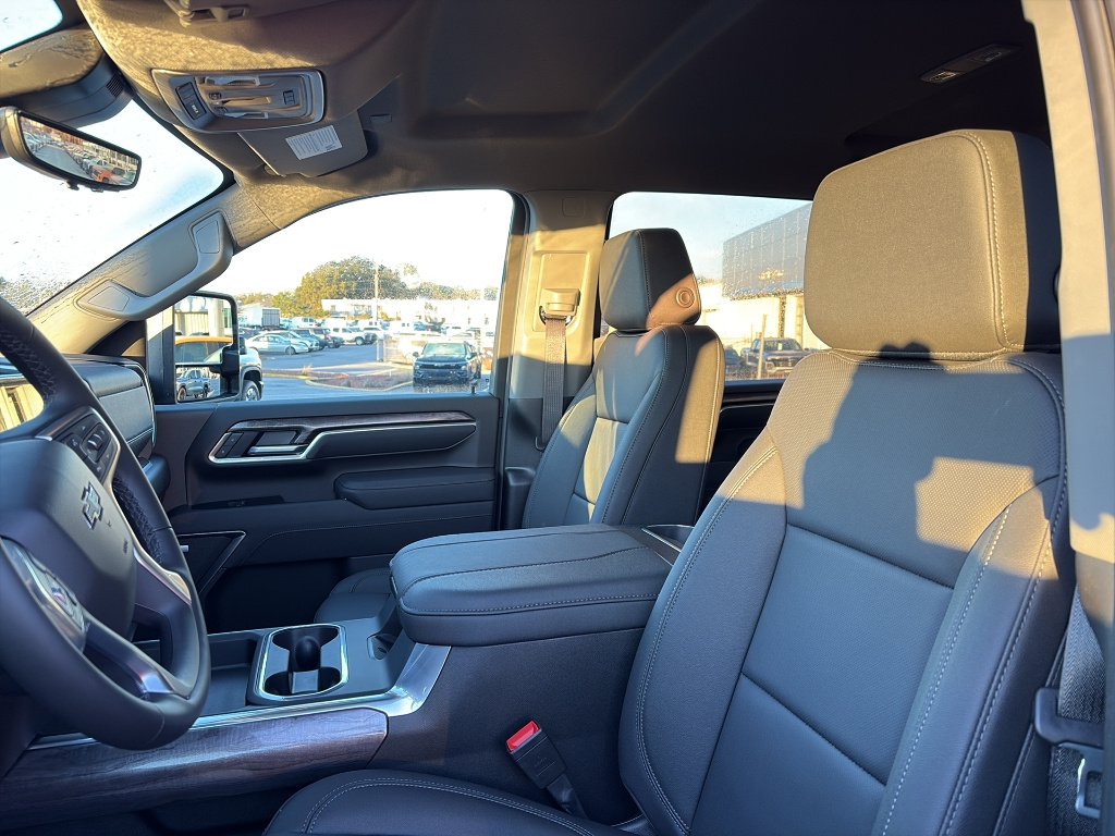 2026 Chevrolet Silverado 2500 HD LTZ - Photo 13