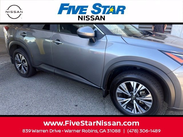 Used 2023 Gray Nissan SV image 10