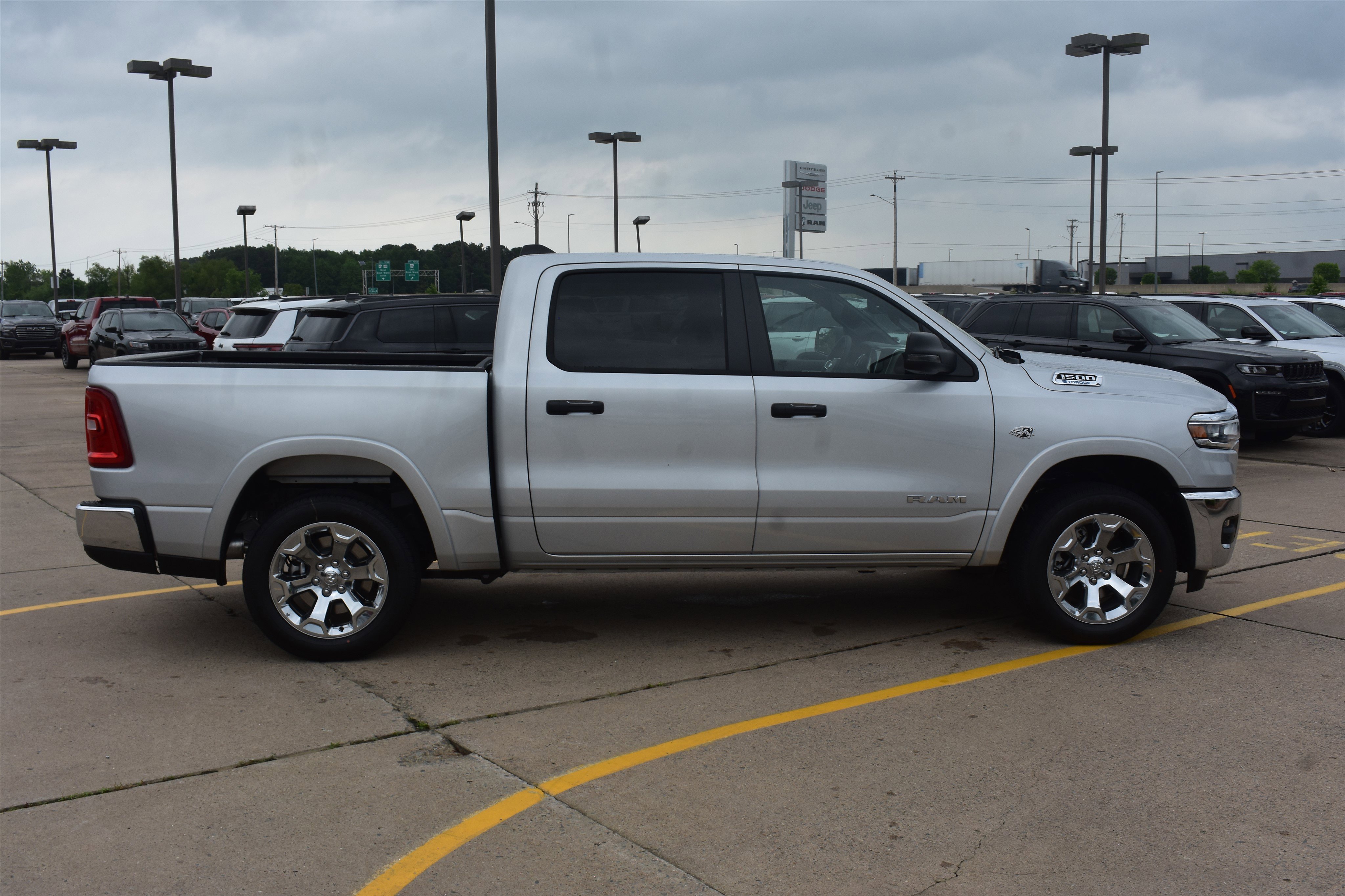 New 2026 Silver Zynith Exterior Paint RAM Big Horn image 4