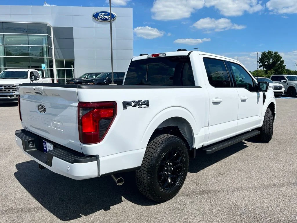 New 2026 White Ford XLT image 5