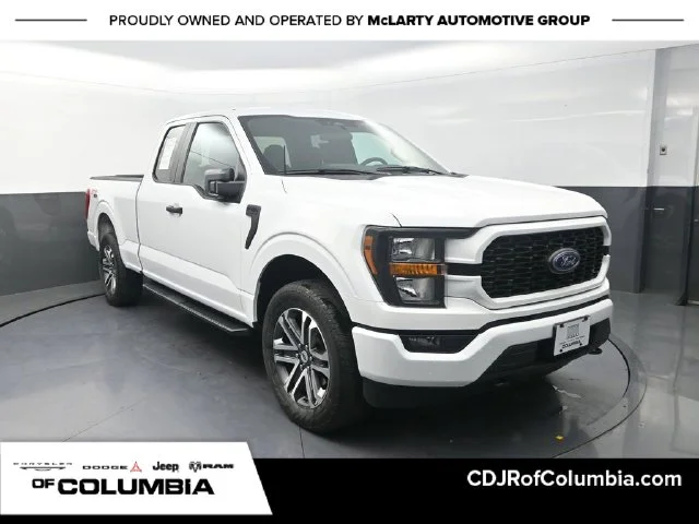 Used 2023 White Ford XL image 1