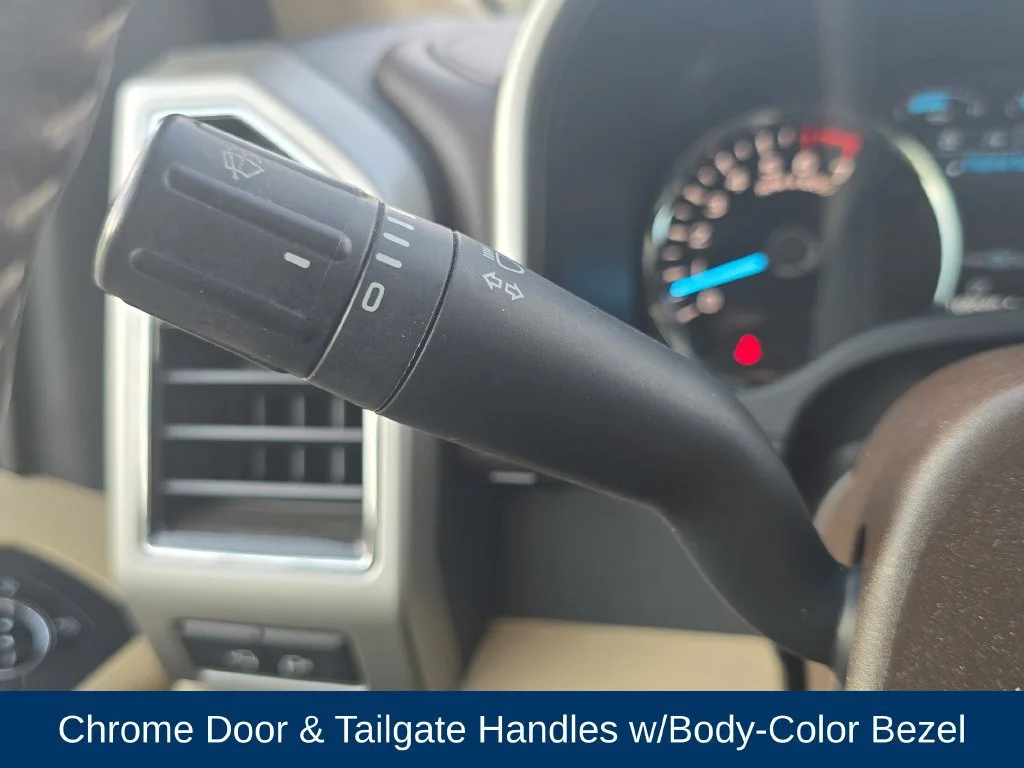 Used 2019 Red Ford LARIAT image 28
