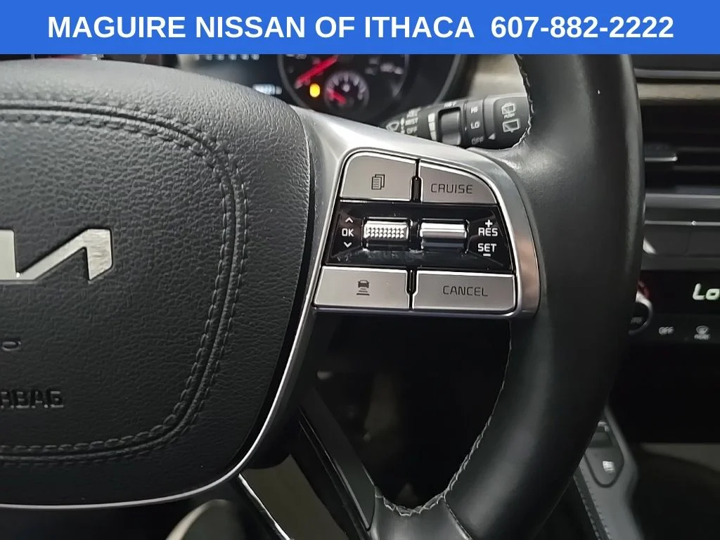 Used 2022  Kia SX image 21