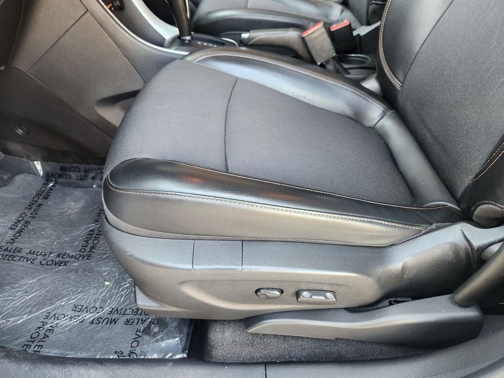 Used 2022 Summit White Chevrolet LT image 25