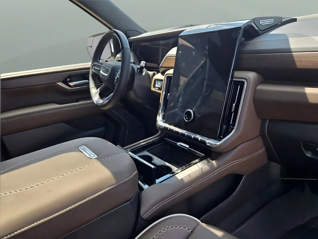 2026 GMC Yukon XL Denali Ultimate - Photo 9