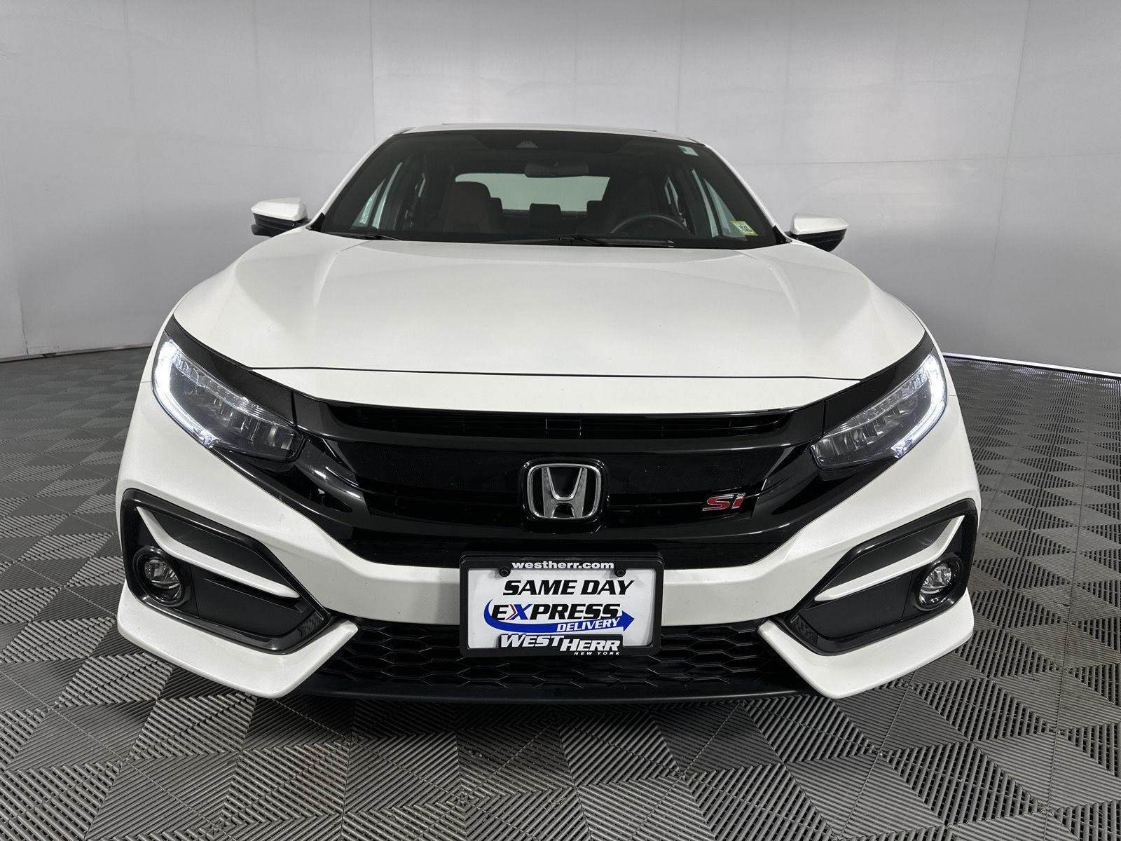 Used 2020 Platinum White Pearl Honda SI image 2