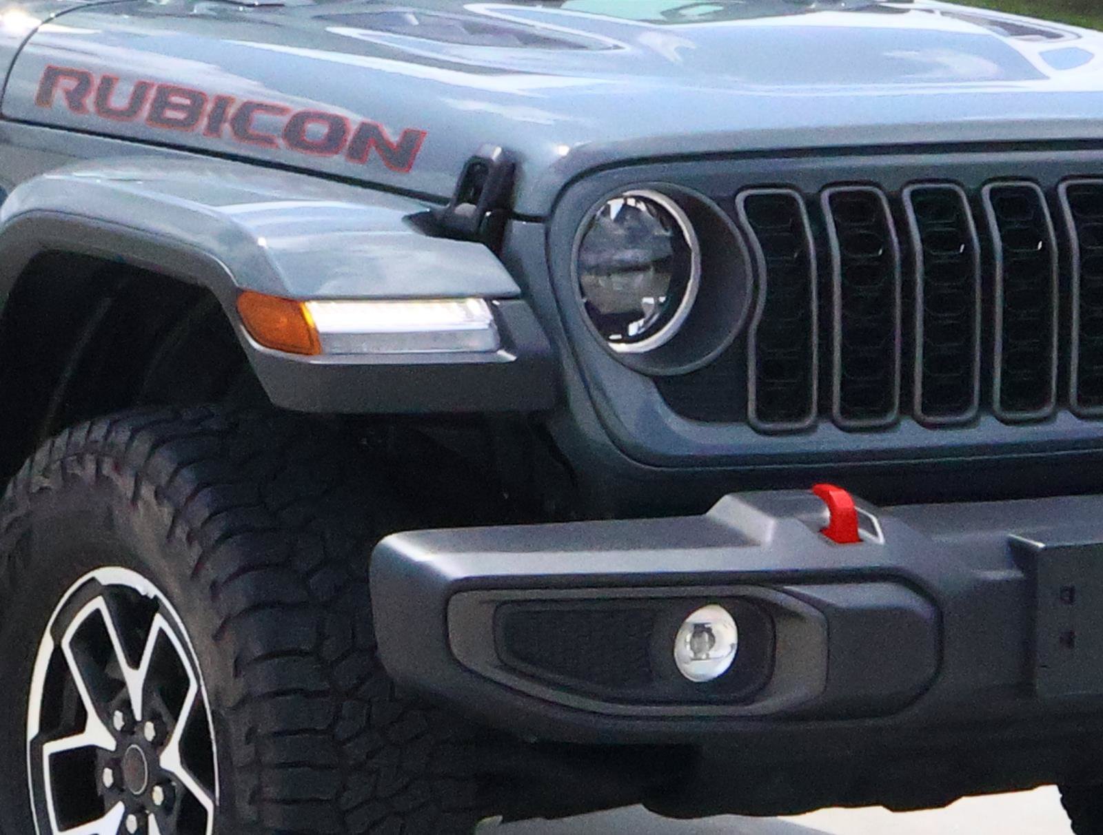 Used 2025 Anvil Clearcoat Jeep Rubicon image 7