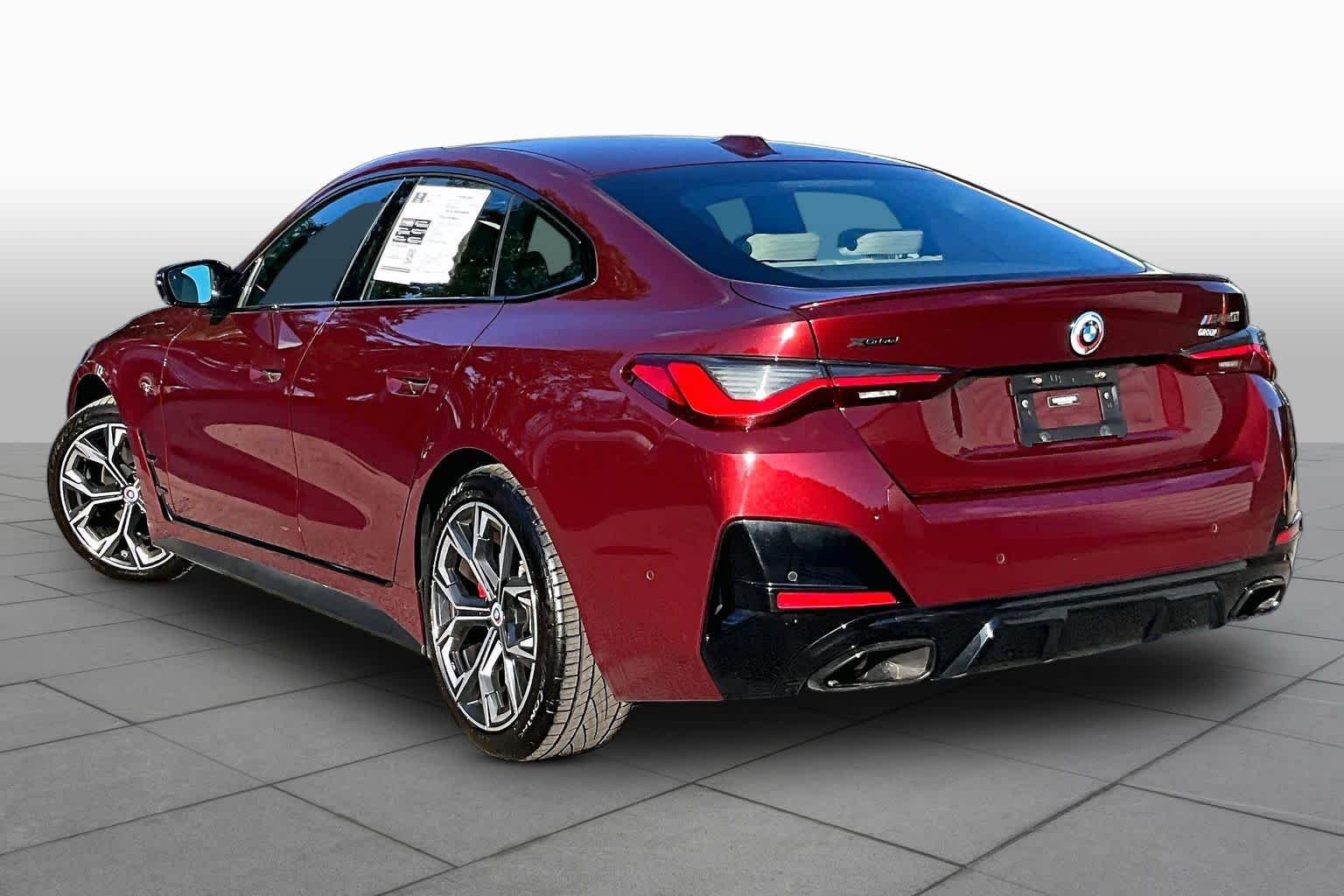 Used 2022 Aventurin Red Metallic BMW M440i xDrive image 12
