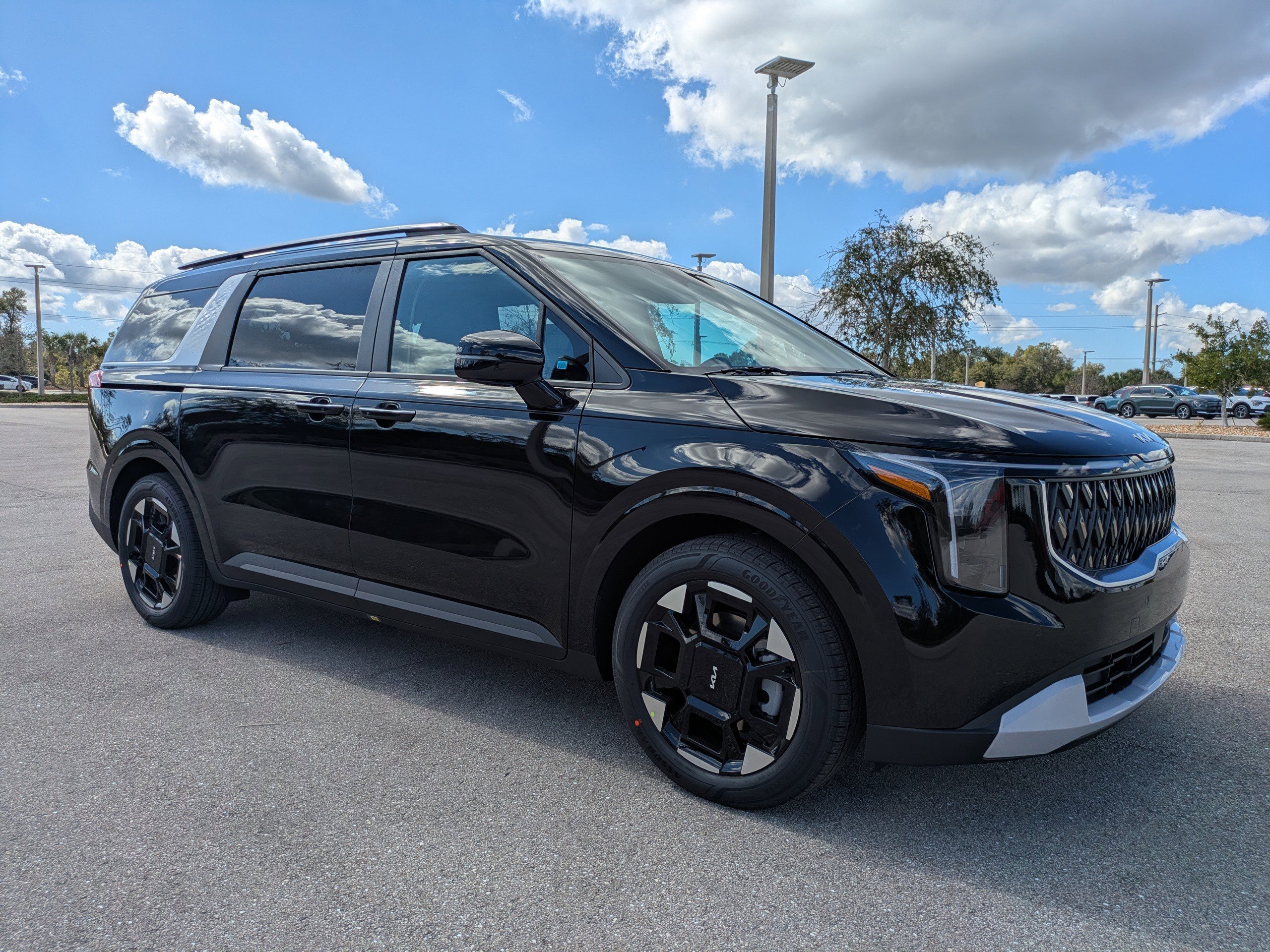 New 2026 Aurora Black Pearl Kia EX image 2