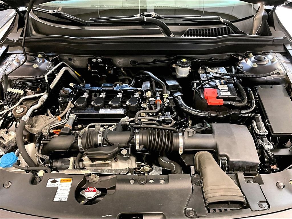 Used 2018 Gray Honda LX image 30