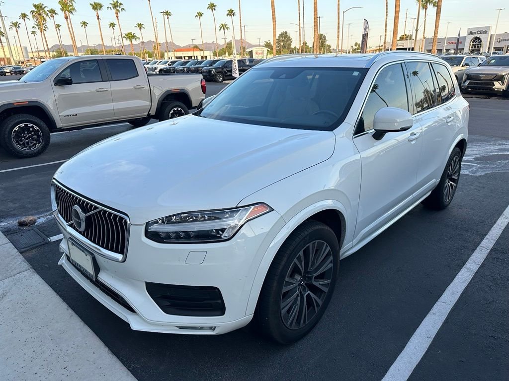 Used 2021 White Volvo T5 Momentum image 4