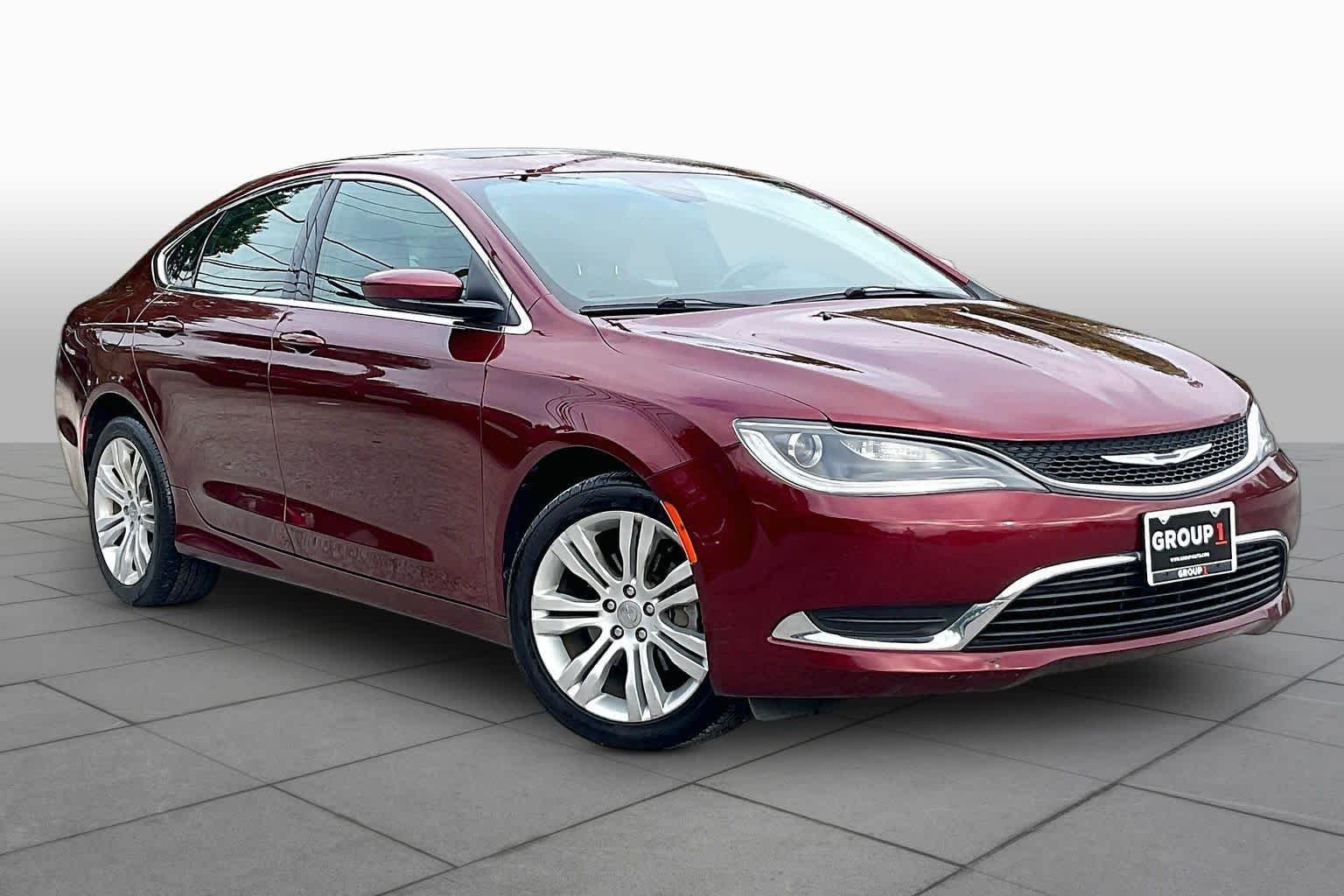 Pre-Owned 2015 Chrysler 200 Limited