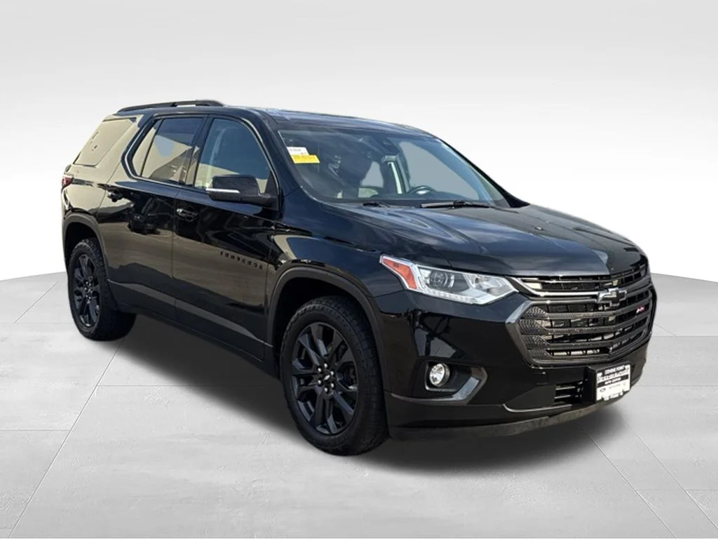 Used 2021 Mosaic Black Metallic Chevrolet RS image 8